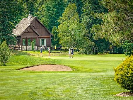 Chalets & Golf Royal Laurentien, Mont-Tremblant, Laurentides