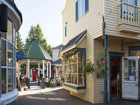 Ax Hôtel Mont-Tremblant - Village Mont-Tremblant