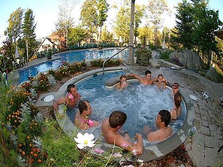 Hôtel de Montagne Cap Tremblant - Bains extérieurs