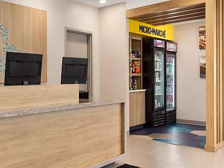 Microtel Lac Mégantic - Lobby