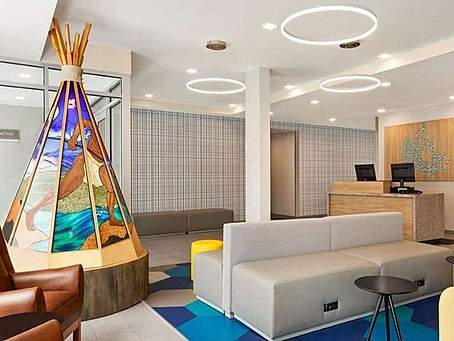 Microtel Lac Mégantic - Lobby