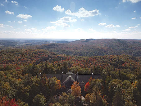 Auberge de la Montagne Coupée - Automne
