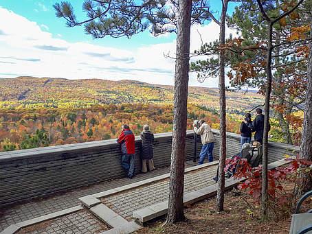 Auberge de la Montagne Coupée - Automne