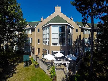 Auberge de la Montagne Coupée - Extérieur